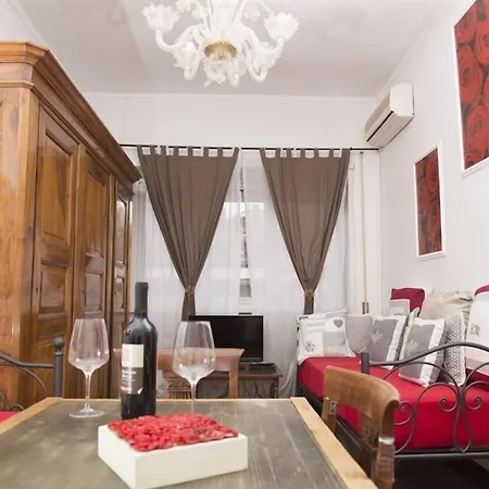Le Fate Apartments-2